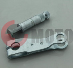 Рычаг заднего тормозного барабана в комплекте с валом Alpha, Deltа Рычаг заднего тормозного барабана в комплекте с валом Alpha, Deltа